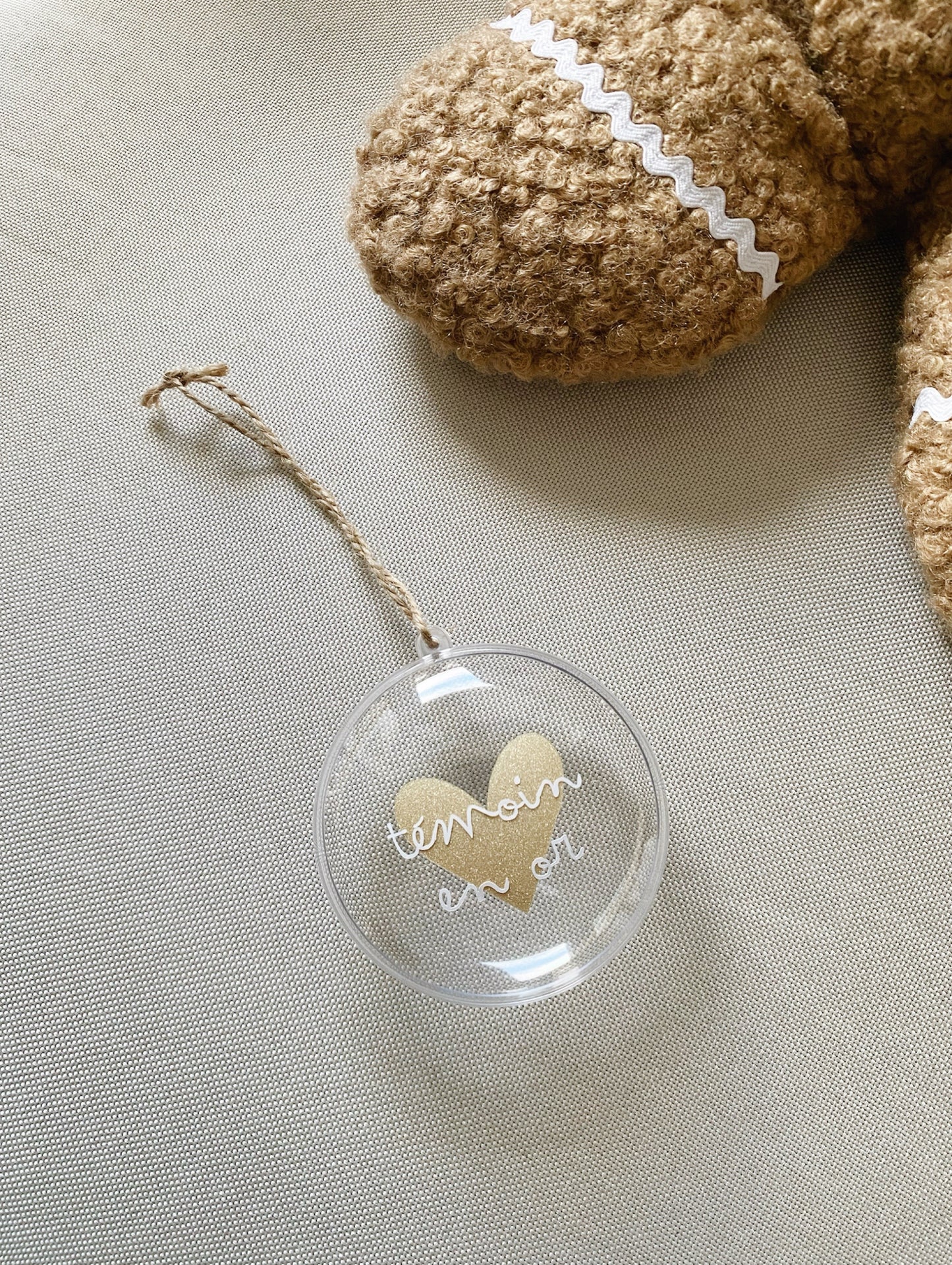 Boule de Noël Témoin en or