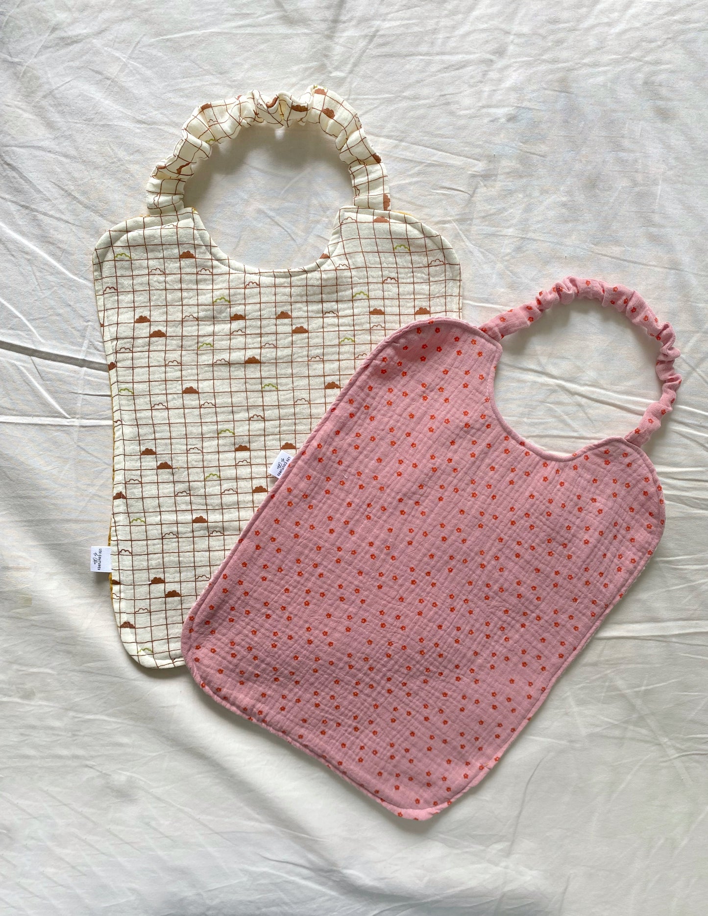 Serviette élastique de cantine NUAGES