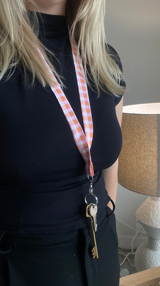 TOUR DE COU POUR CLÉS