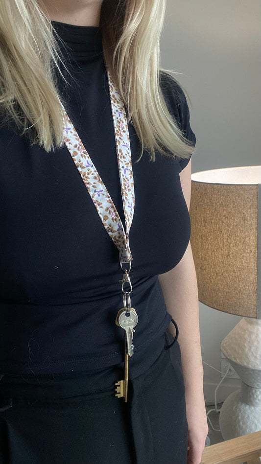 TOUR DE COU POUR CLÉS