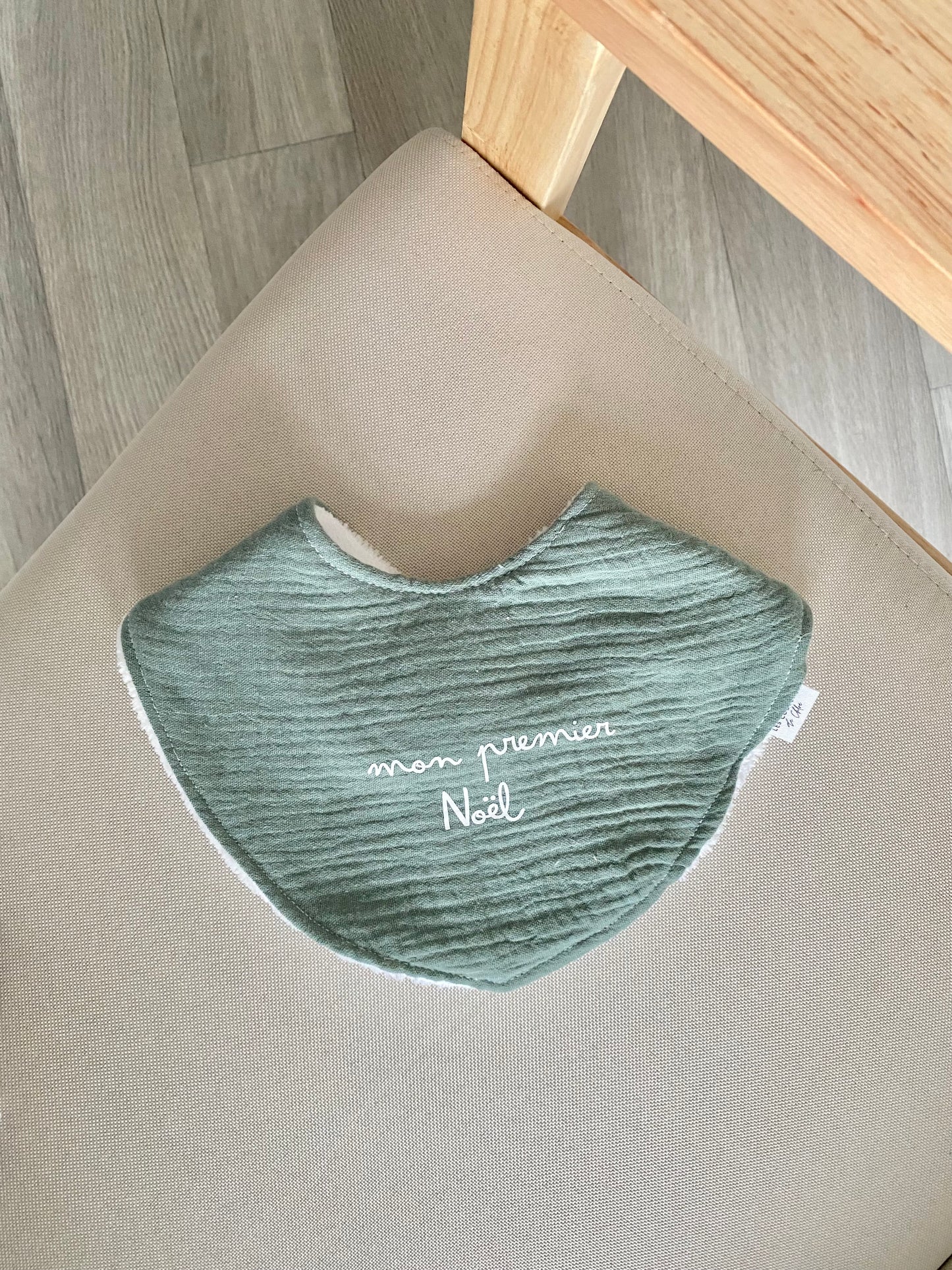 BAVOIR BANDANA "MON PREMIER NOËL" VERT SAUGE